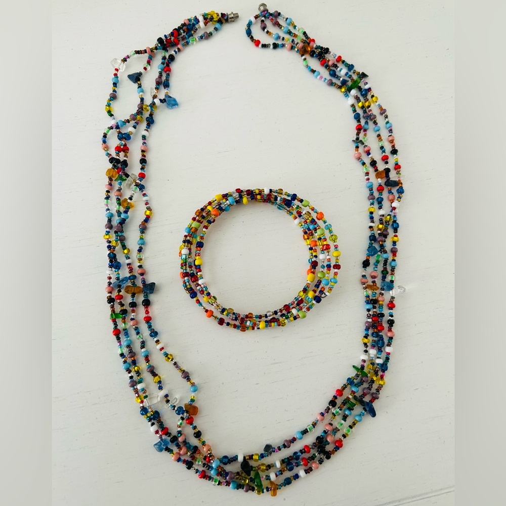 Handcrafted Colorful Beaded Necklace and Bracelet Set - Picture 2 of 8